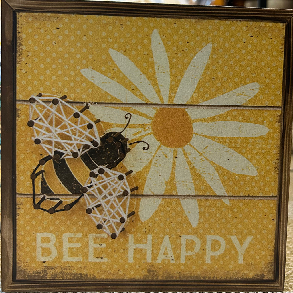 The Queen Bee Luxury and Lifestyle Box with Mystery Spa items!